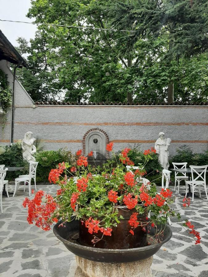 Antica Villa Cuneo- Guest House - "B&B E Non Un Hotel A Cuneo" Zewnętrze zdjęcie